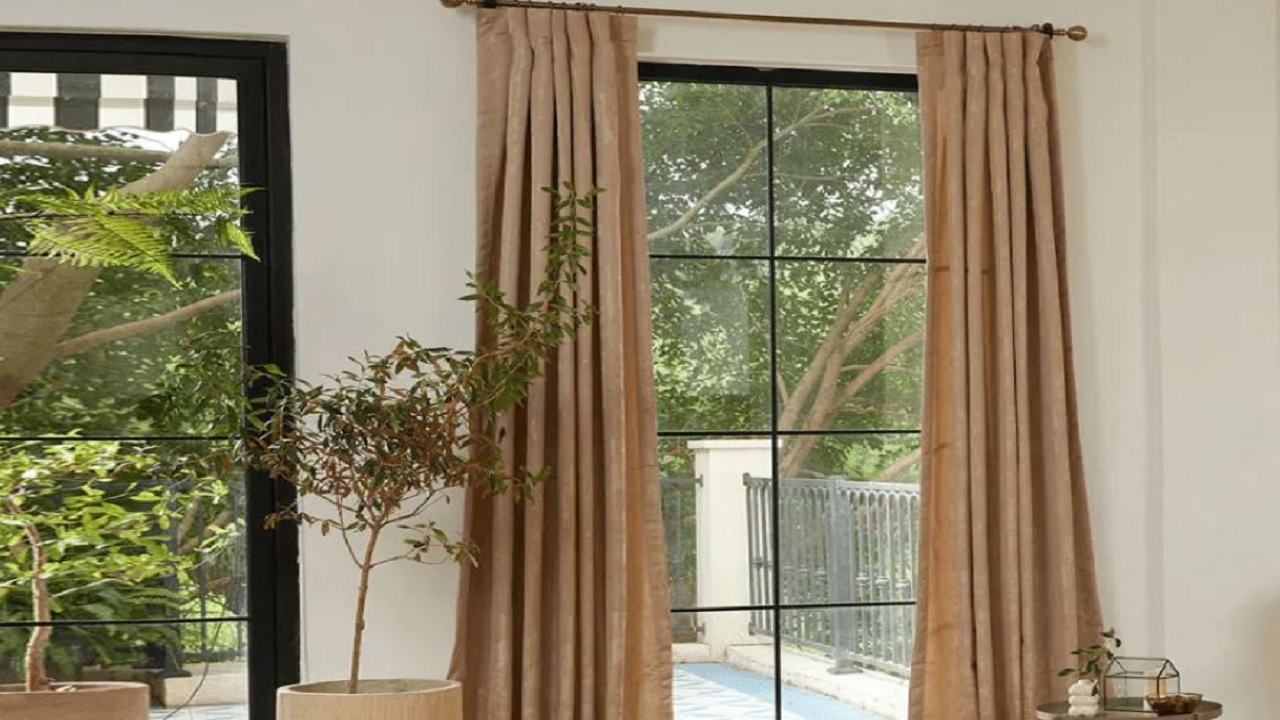 Exploring Famous and Luxurious Curtains Installed in Modern Houses